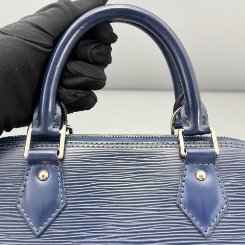 Louis Vuitton Alma PM Epi Blue