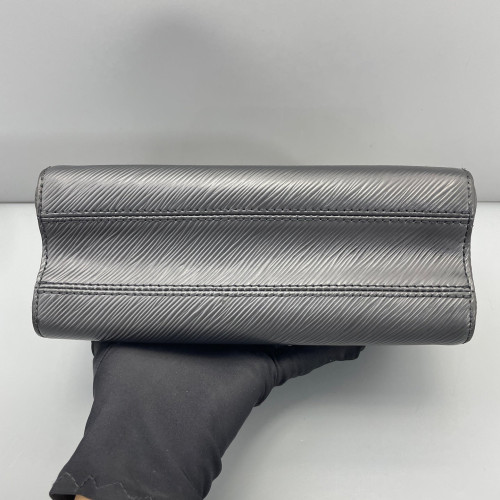 Louis Vuitton Twist MM Epi Black