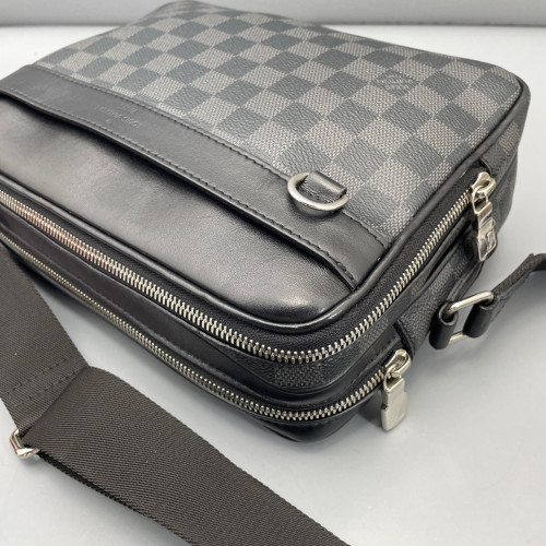 Louis Vuitton Trocadero 27 Damier Graphite Black