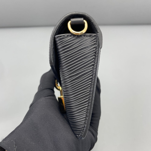 Louis Vuitton Padlock On Strap Epi Black