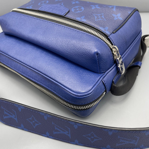 Louis Vuitton Outdoor Messenger GM Monogram Blue