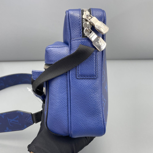 Louis Vuitton Outdoor Messenger GM Monogram Blue