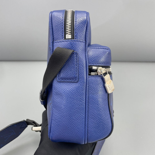 Louis Vuitton Outdoor Messenger GM Monogram Blue