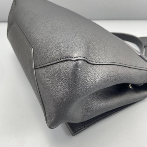 Louis Vuitton Lockme II Top Handle Calfskin Black