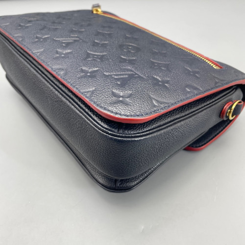 Louis Vuitton Pochette Metis Monogram Empreinte Blue