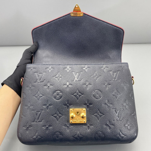 Louis Vuitton Pochette Metis Monogram Empreinte Blue