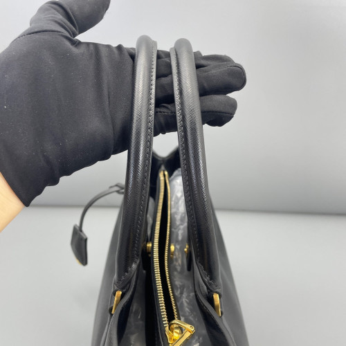 Prada Medium Galleria Double Zip Tote Saffiano Calfskin Black
