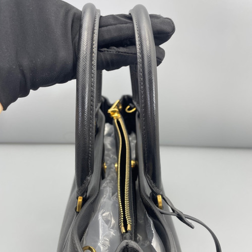 Prada Medium Galleria Double Zip Tote Saffiano Calfskin Black