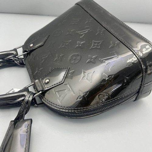 Louis Vuitton Alma BB Vernis Black