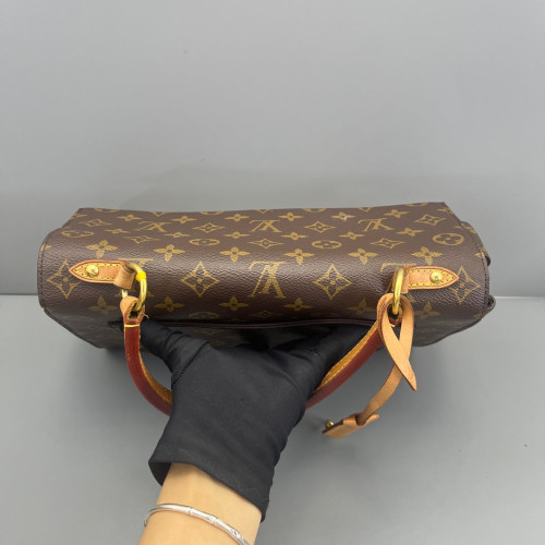 Louis Vuitton Cluny Mm Monogram Brown