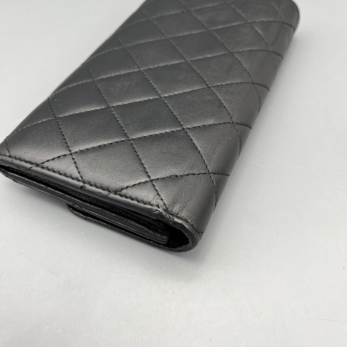 Chanel Quilted Yen Wallet Lambskin Black Chanel Quilted Yen Wallet Lambskin Black