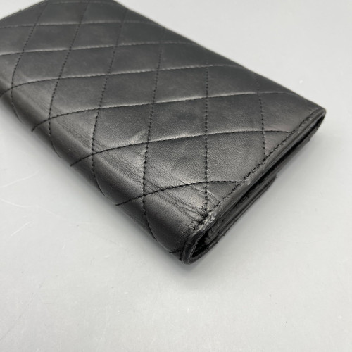 Chanel Quilted Yen Wallet Lambskin Black Chanel Quilted Yen Wallet Lambskin Black