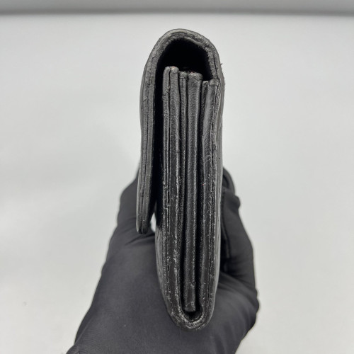 Chanel Quilted Yen Wallet Lambskin Black Chanel Quilted Yen Wallet Lambskin Black