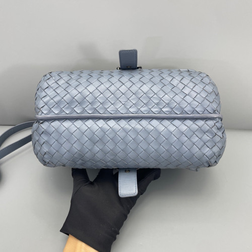 Bottega Veneta Flap Bag Lambskin Intrecciato Nappa Blue