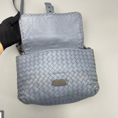 Bottega Veneta Flap Bag Lambskin Intrecciato Nappa Blue