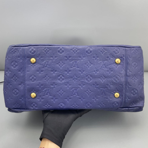 Louis Vuitton Artsy MM Monogram Empreinte Dark Blue