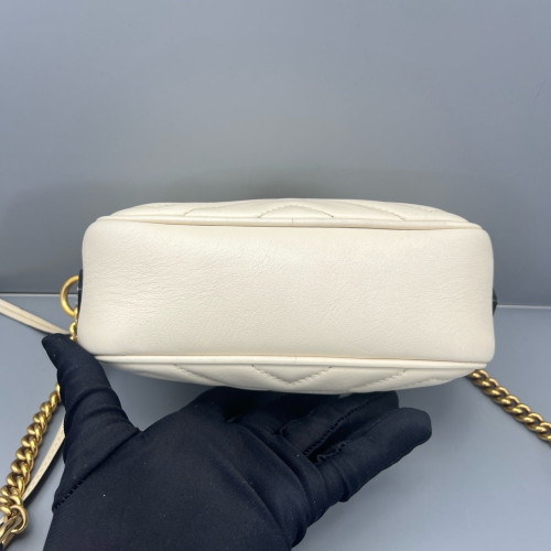 Gucci Chevron Small GG Marmont Chain Shoulder Bag Calfskin White Gold