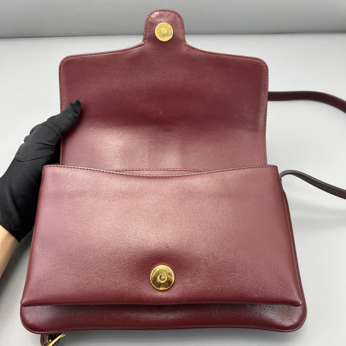 Gucci Small Arli Flap Shoulder Bag Calfskin Burgundy Gucci Small Arli Flap Shoulder Bag Calfskin Burgundy