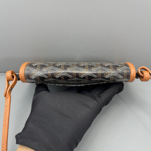 Goyard Plumet Pouch Goyardine Brown White