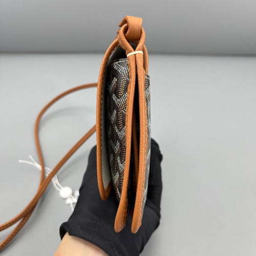 Goyard Plumet Pouch Goyardine Brown White