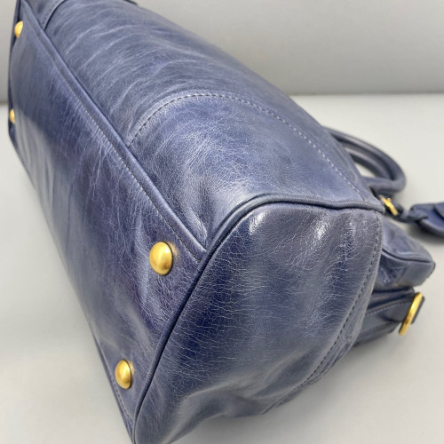 Miu Miu Boston Bag Pull Up Leather Dark Blue