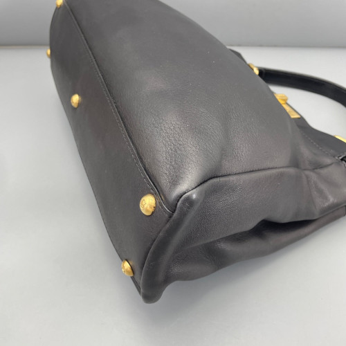 Fendi Peekaboo Iconic Medium Calfskin Black Fendi Peekaboo Iconic Medium Calfskin Black