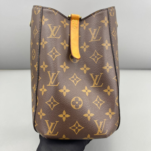 Louis Vuitton Montaigne MM Monogram Brown