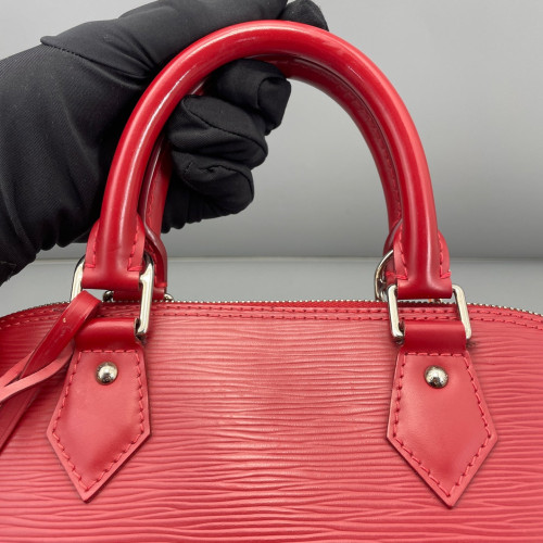 Louis Vuitton Alma PM Epi Red