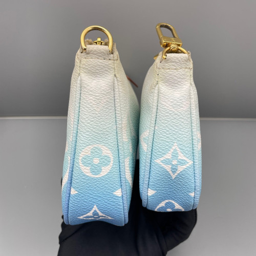 Louis Vuitton Multi Pochette Accessories Monogram Giant Blue White
