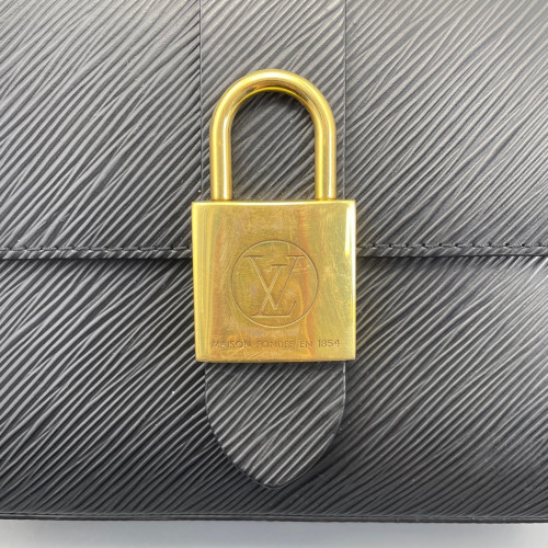 Louis Vuitton Locky BB Epi Black Louis Vuitton Locky BB Epi Black