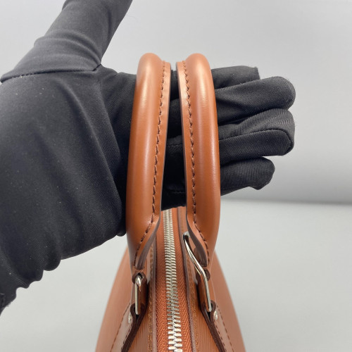 Louis Vuitton Alma MM Epi Brown