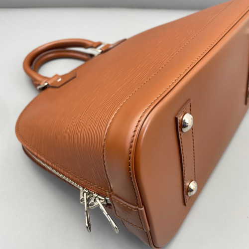 Louis Vuitton Alma MM Epi Brown