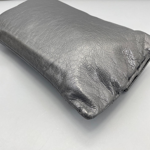 Balenciaga Giant 12 Envelope Clutch Corssbody Bag Arena Lambskin Dark Grey