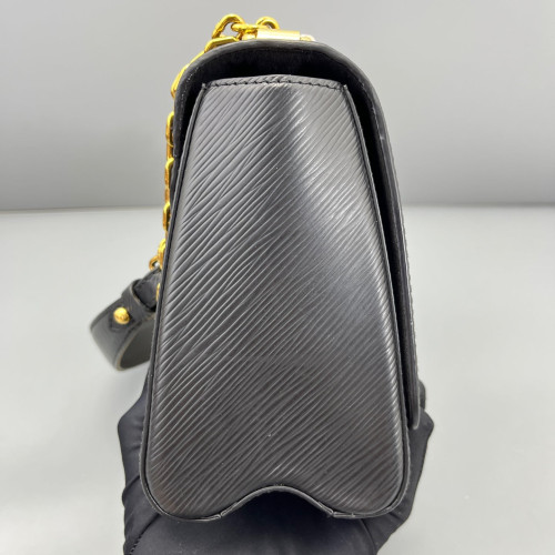 Louis Vuitton Twist MM Epi Black Louis Vuitton Twist MM Epi Black