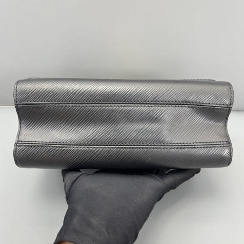 Louis Vuitton Twist MM Epi Black Louis Vuitton Twist MM Epi Black