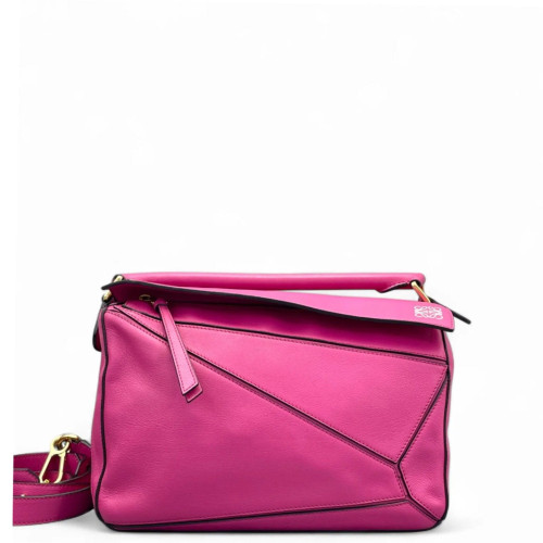 Loewe Medium Puzzle Grained Calfskin Magenta Loewe Medium Puzzle Grained Calfskin Magenta