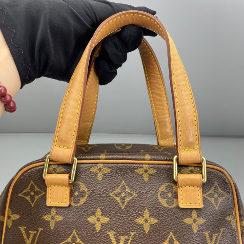 Louis Vuitton Excentri-Cite Monogram Brown