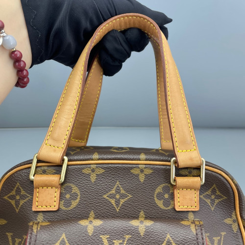 Louis Vuitton Excentri-Cite Monogram Brown