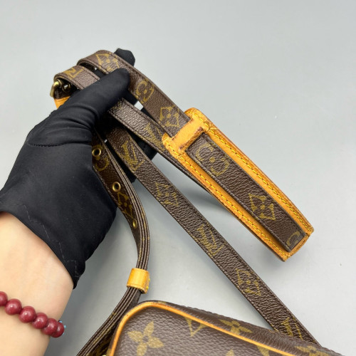 Louis Vuitton Amazone Monogram Brown
