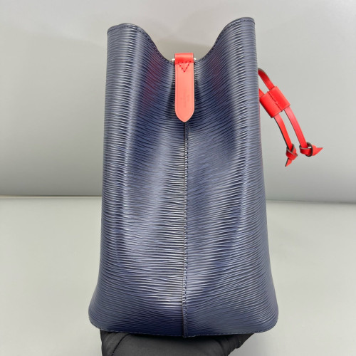 Louis Vuitton Neonoe MM Epi Blue