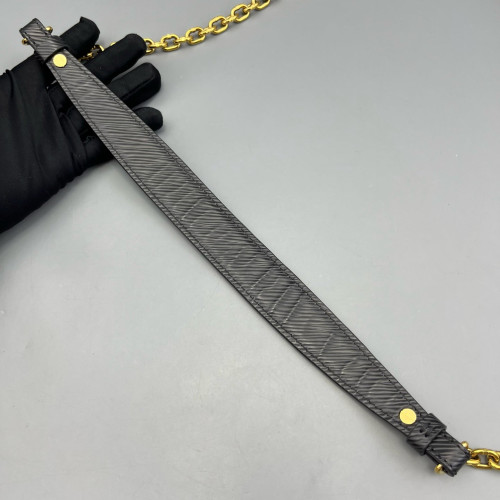 Louis Vuitton Twist MM Epi Black