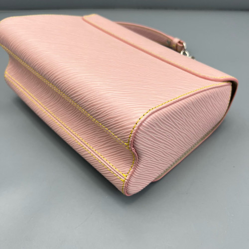 Louis Vuitton Twist MM Epi Pink