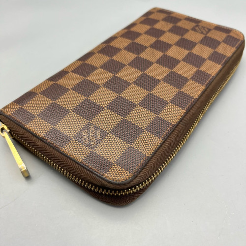 Louis Vuitton Zippy Wallet Damier Ebene Brown