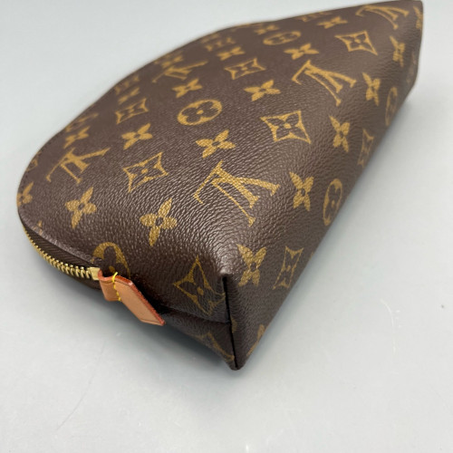 Louis Vuitton Cosmetic Pouch GM Monogram Brown Louis Vuitton Cosmetic Pouch GM Monogram Brown