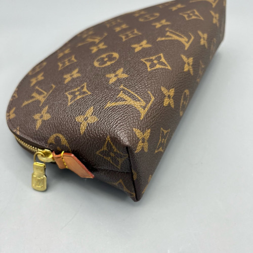 Louis Vuitton Cosmetic Pouch GM Monogram Brown Louis Vuitton Cosmetic Pouch GM Monogram Brown