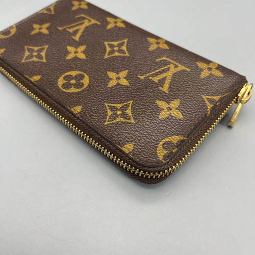 Louis Vuitton Zippy Wallet Monogram Brown