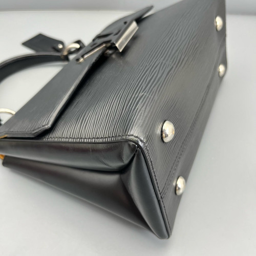 Louis Vuitton Grenelle PM Epi Black