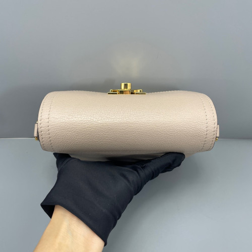 Louis Vuitton Lockme Tender Vernis White
