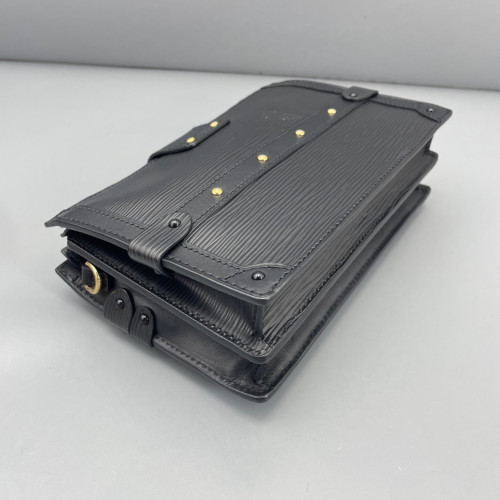 Louis Vuitton Trunk Clutch Epi Black