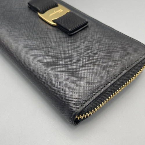 Salvatore Ferragamo Continental Wallet Saffiano Calfskin Black Salvatore Ferragamo Continental Wallet Saffiano Calfskin Black